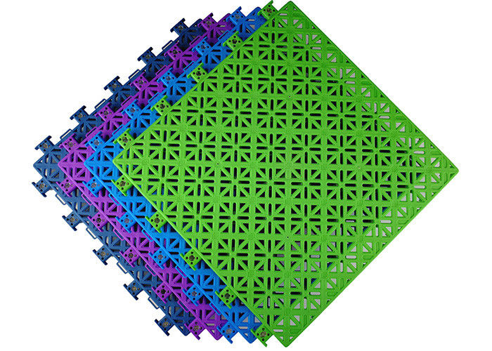 Soft PP Interlocking Sports Flooring Non Poisonous For Athletics Running Track